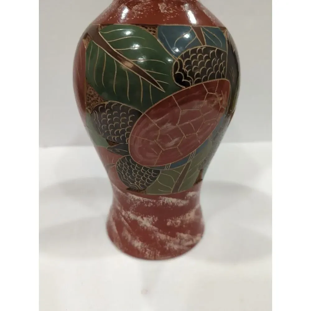 Nicaraguan Folk Art Pottery Sea‎ Turtle and Fish Etched Terracotta Clay Vase